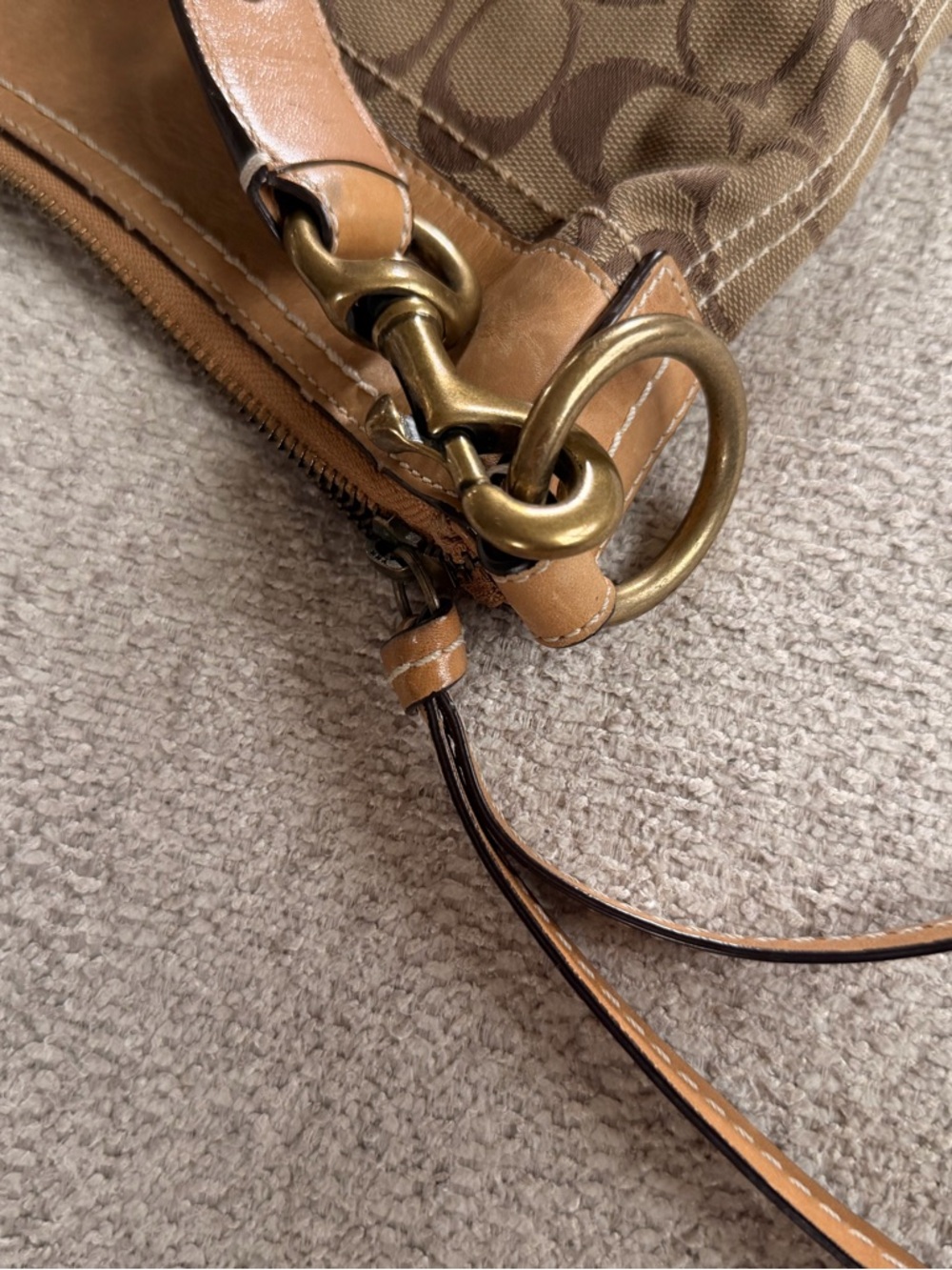 Coach Signature Hobo Shoulder Bag H0685-10402 Brown Tan Canvas Leather Trim - Picture 5 of 10